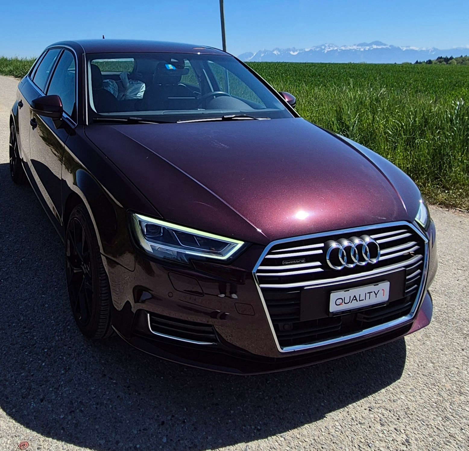 AUDI A3 Sportback 2.0 TFSI quattro S-tronic-showroom-element-2