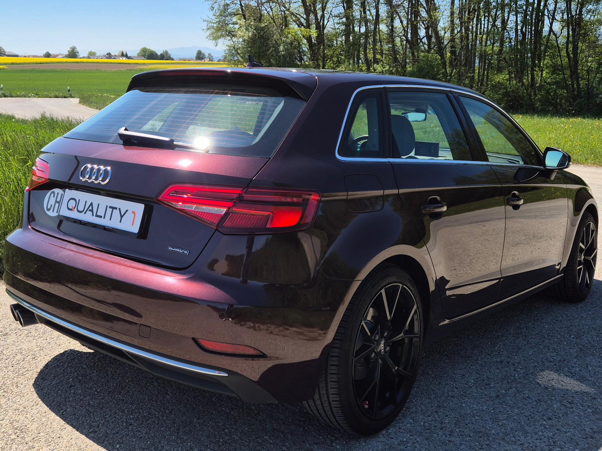 AUDI A3 Sportback 2.0 TFSI quattro S-tronic-image-5