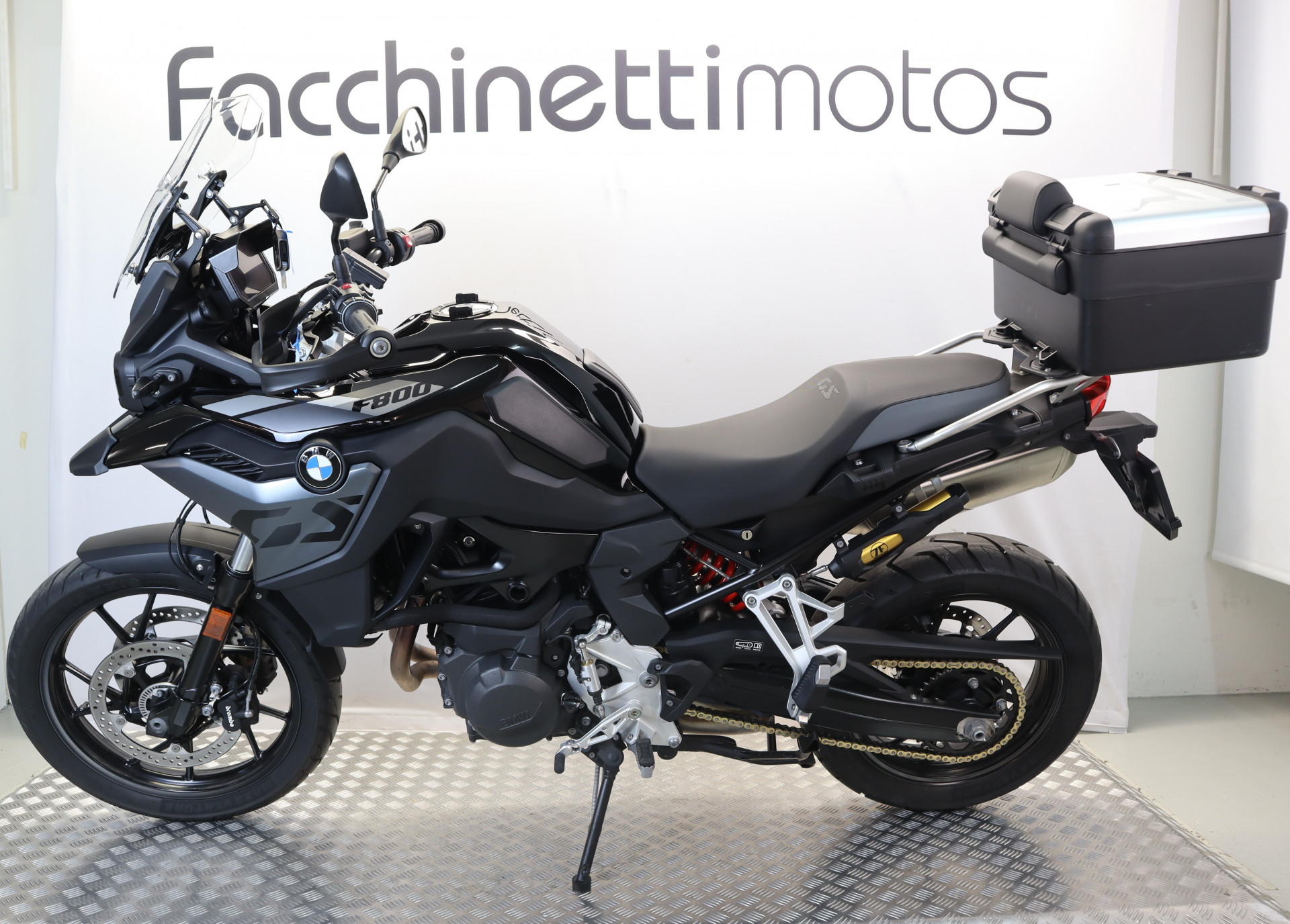 BMW F 800 GS Triple Black-image-1
