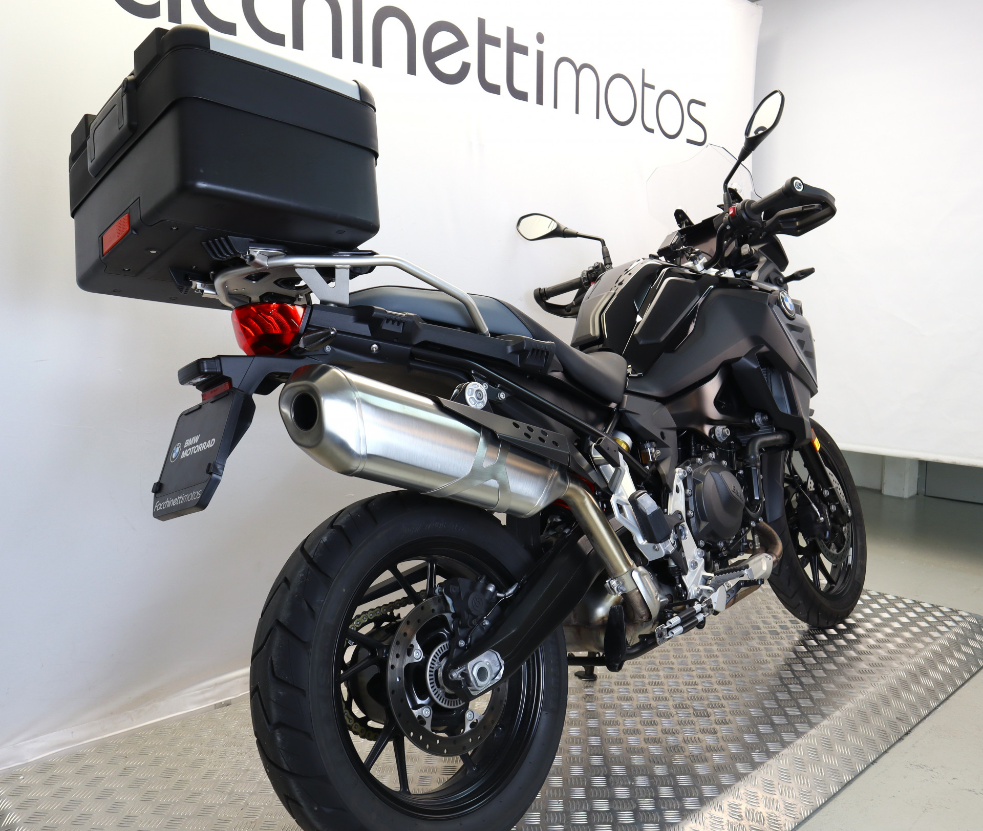BMW F 800 GS Triple Black-image-3