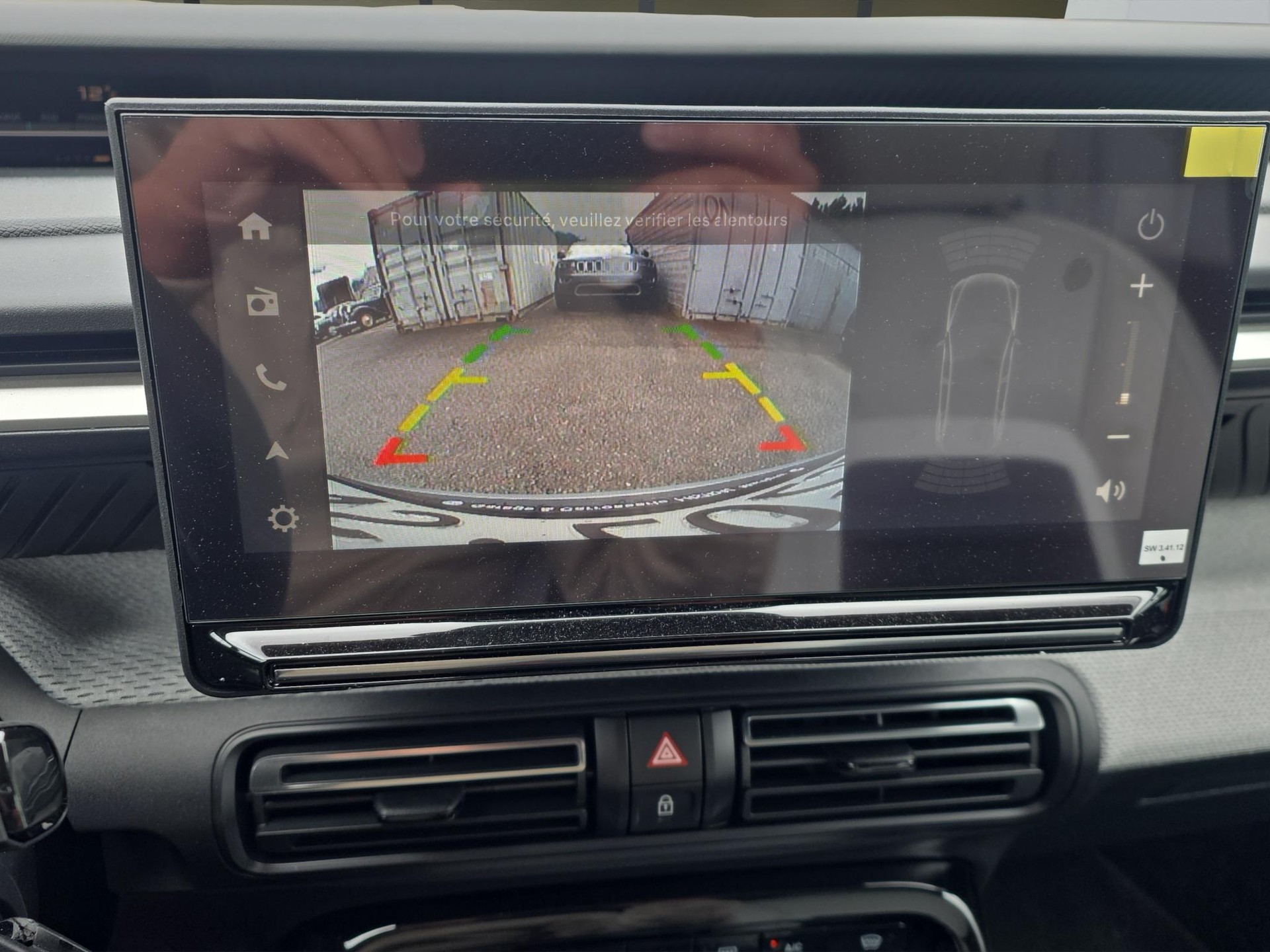 CITROEN C3 Aircross 1.2 Hybrid Max-image-12