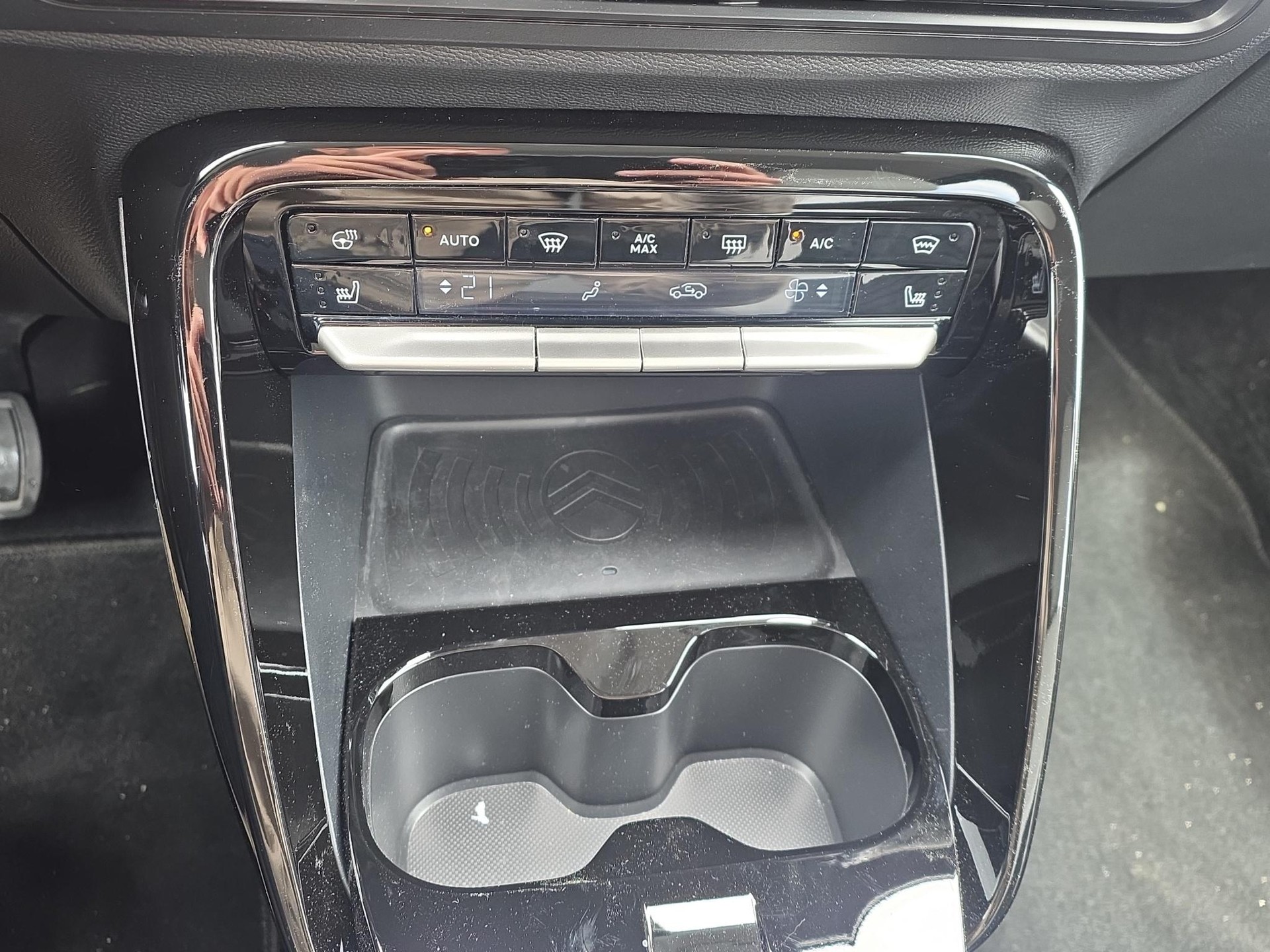 CITROEN C3 Aircross 1.2 Hybrid Max-image-13