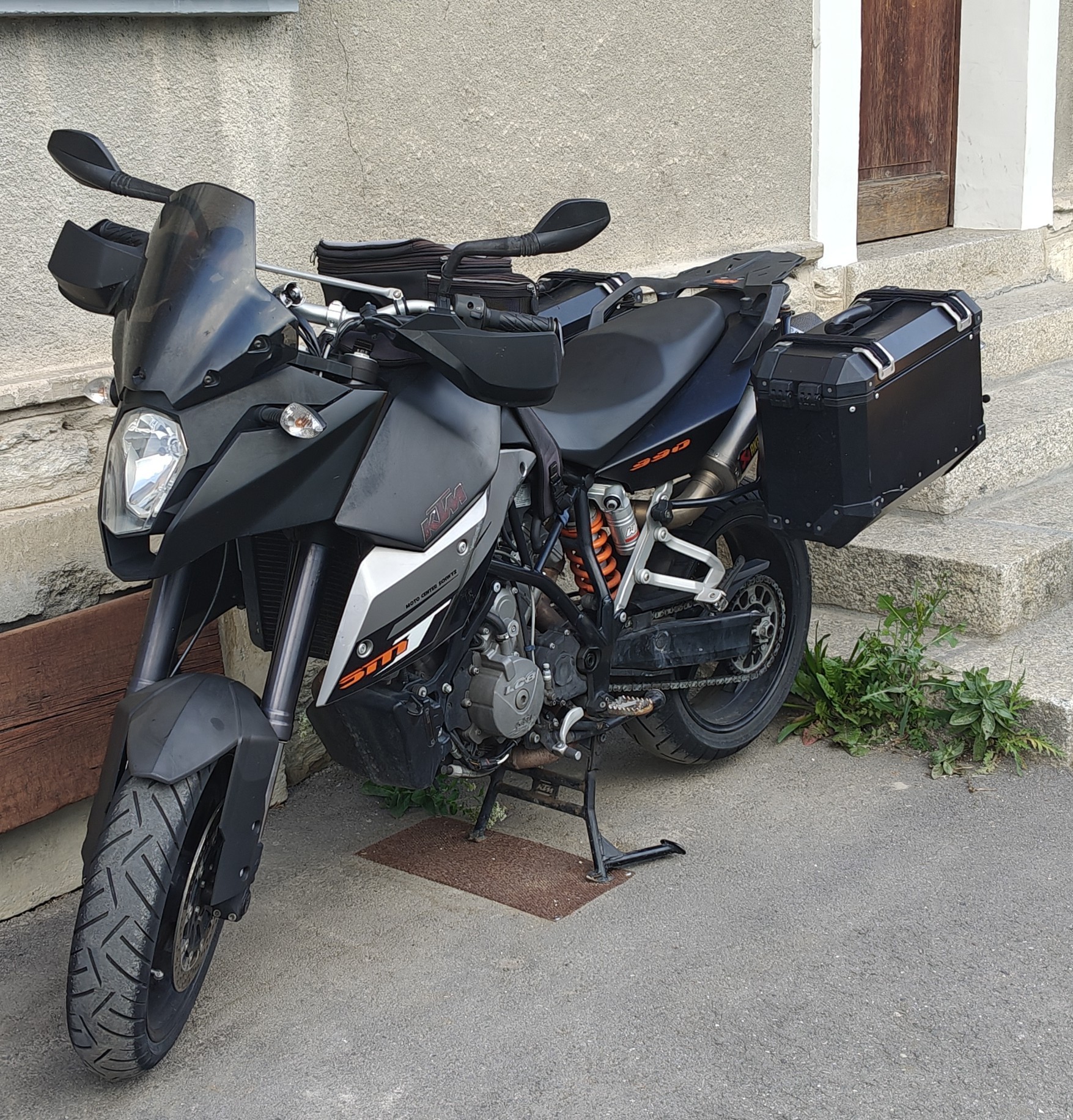 KTM 990 Supermoto T-image-0