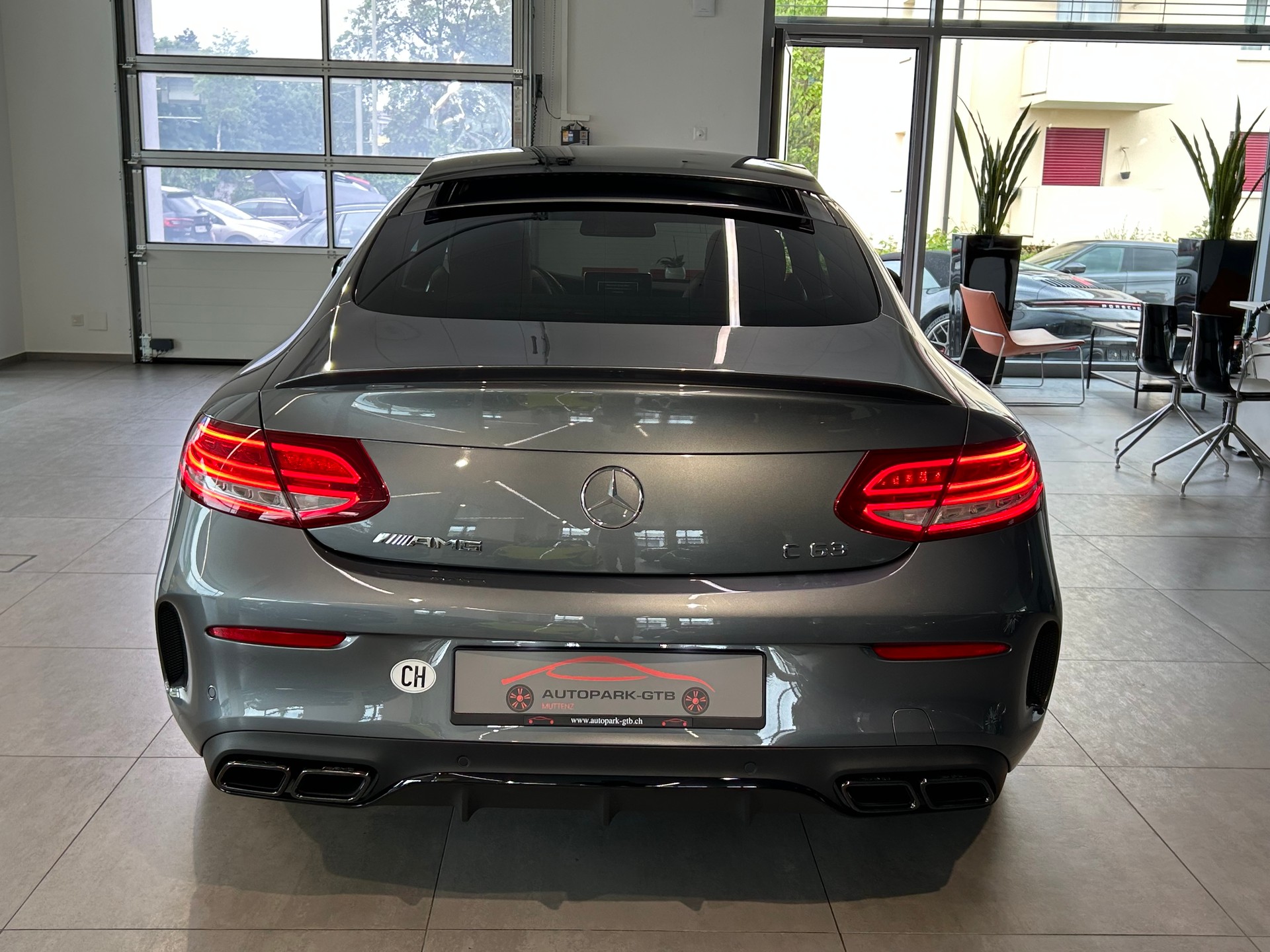 MERCEDES-BENZ C 63 AMG Speedshift-image-7