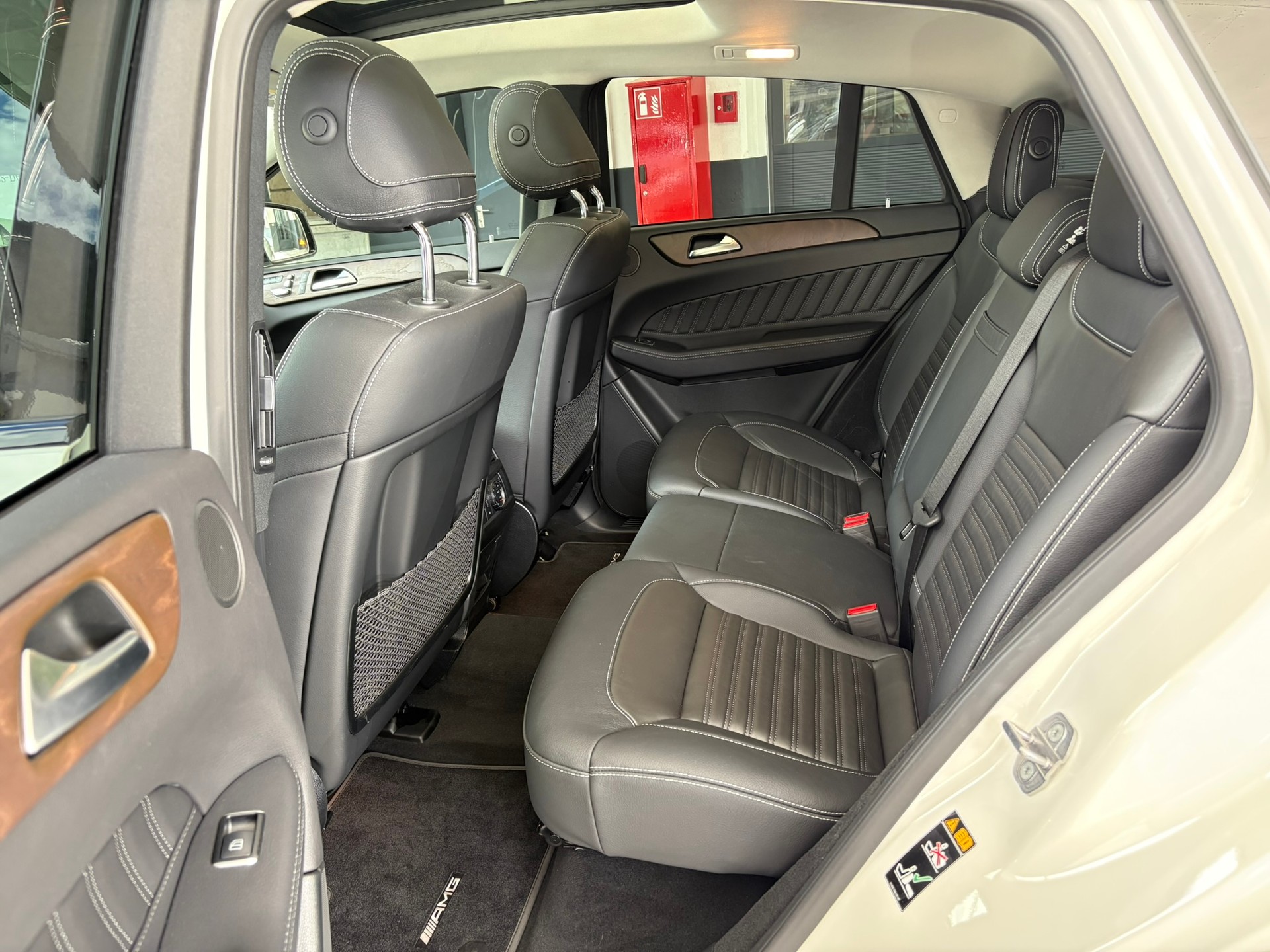 MERCEDES-BENZ GLE Coupé 43 AMG 4Matic-image-12