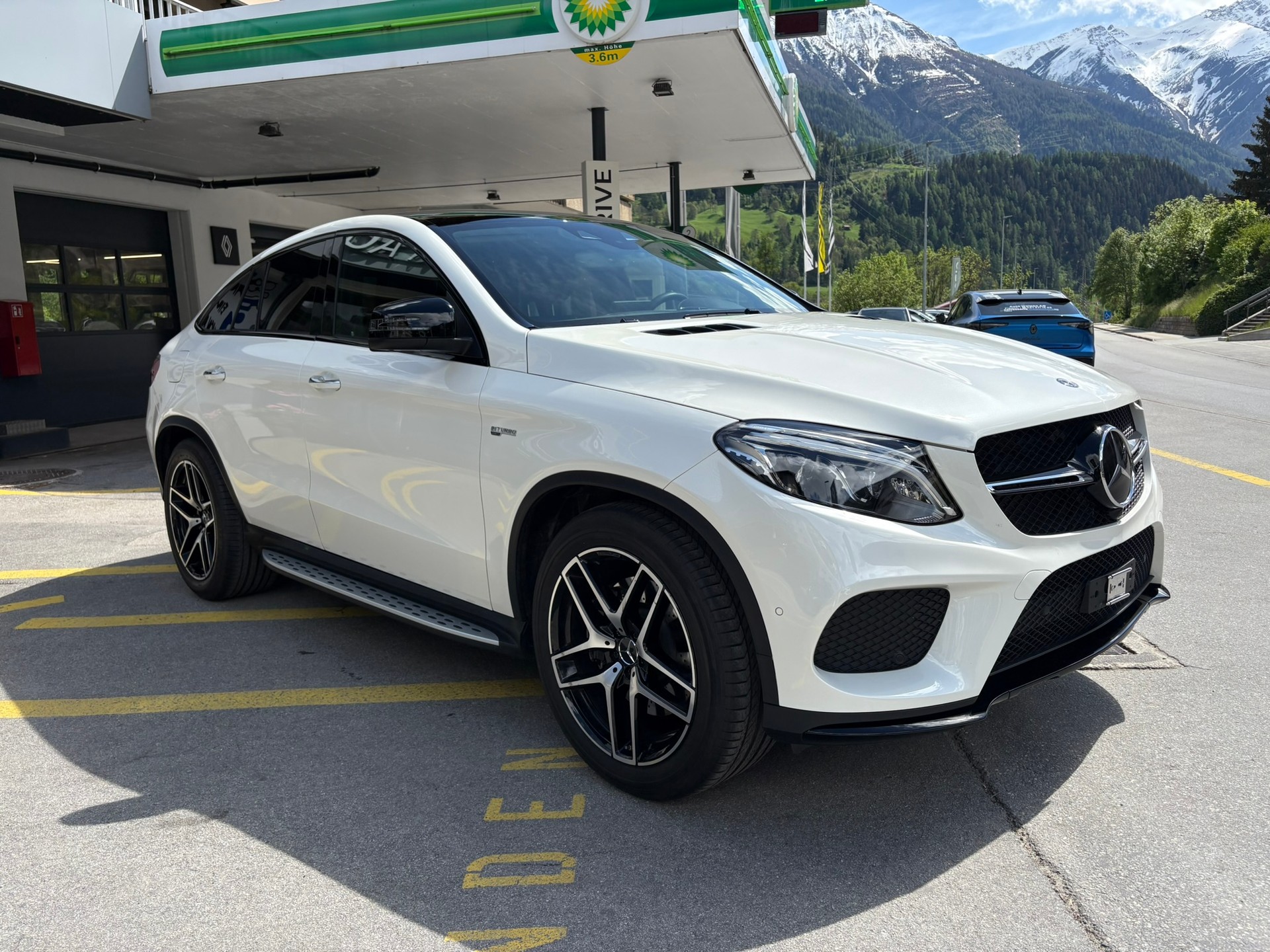 MERCEDES-BENZ GLE Coupé 43 AMG 4Matic-showroom-element-2