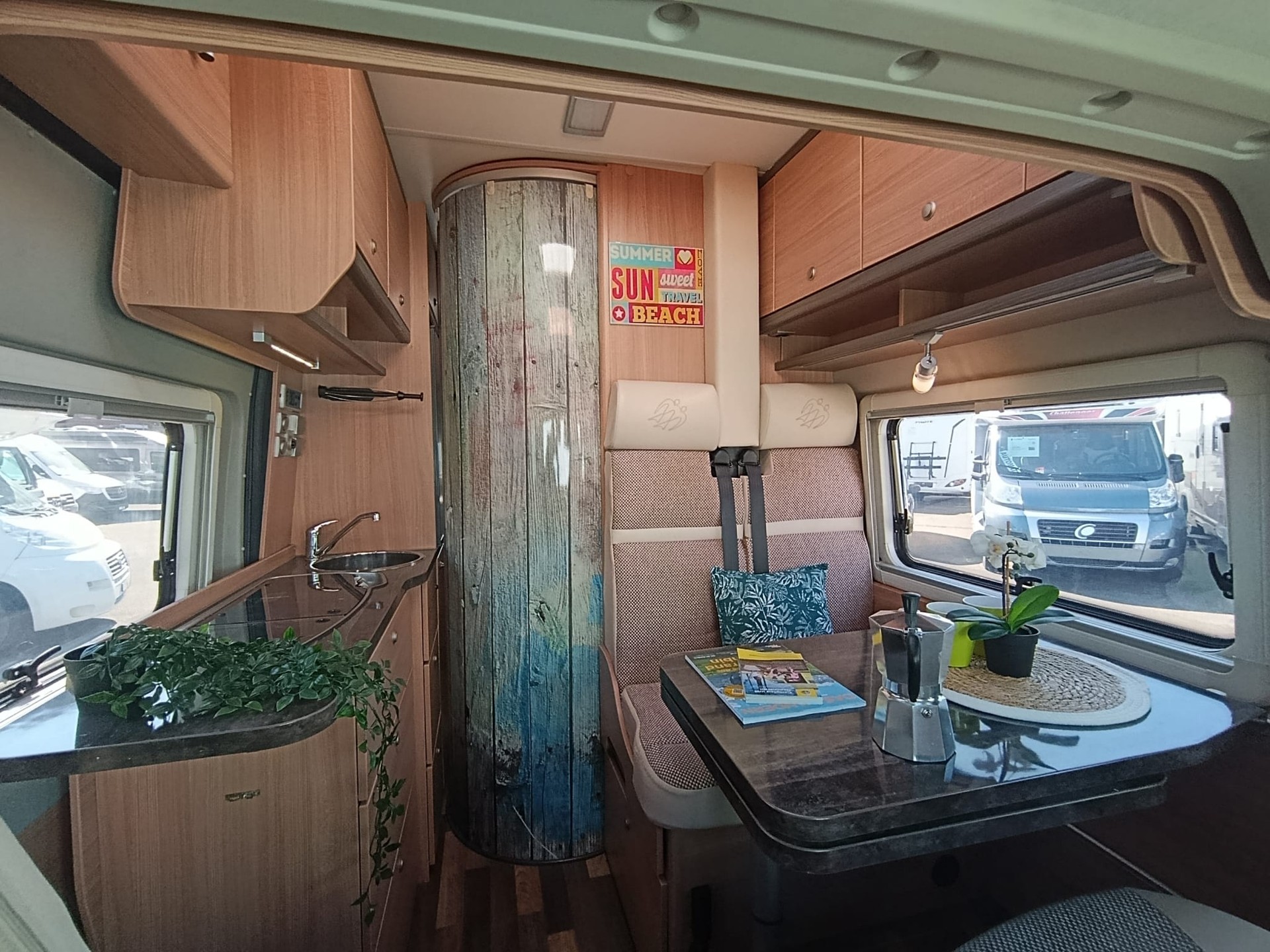 KNAUS K250L *** Die Königsklasse der Kastenwagen ***Längsbett* 2x Solar Panel*Multimedia*Navigation* Duo Controller* volle Stehhöhe*-image-19