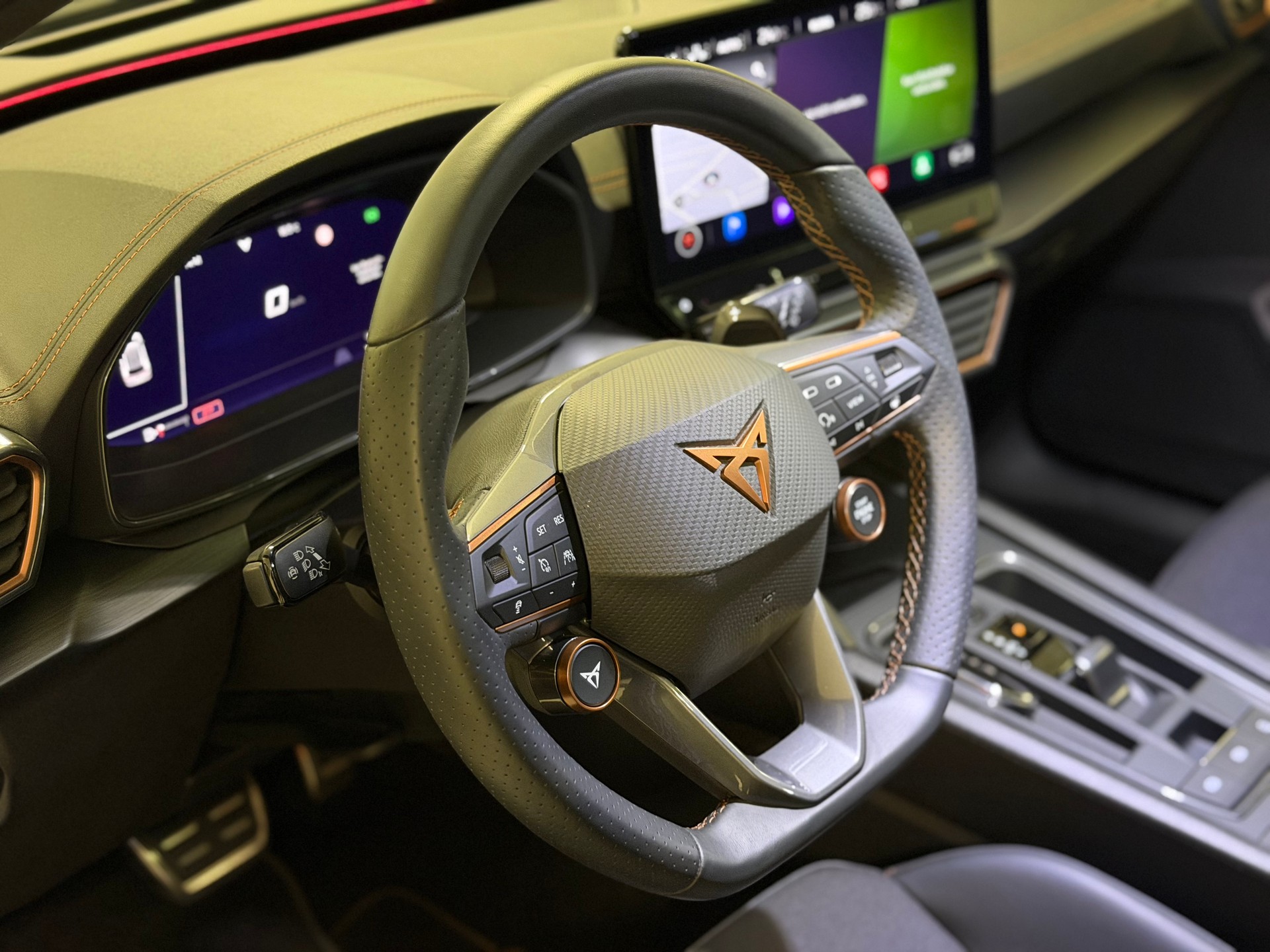 CUPRA Formentor 2.0TSI el Primero 4Drive DSG-image-23