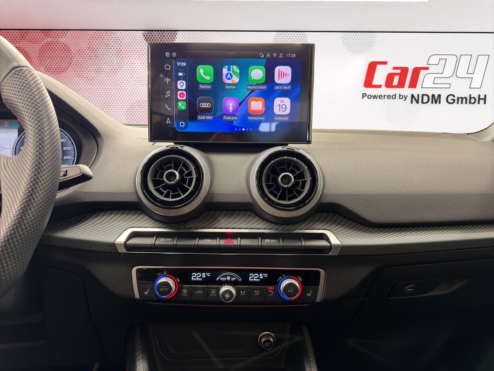 AUDI Q2 35 TFSI S line S-tronic-image-12