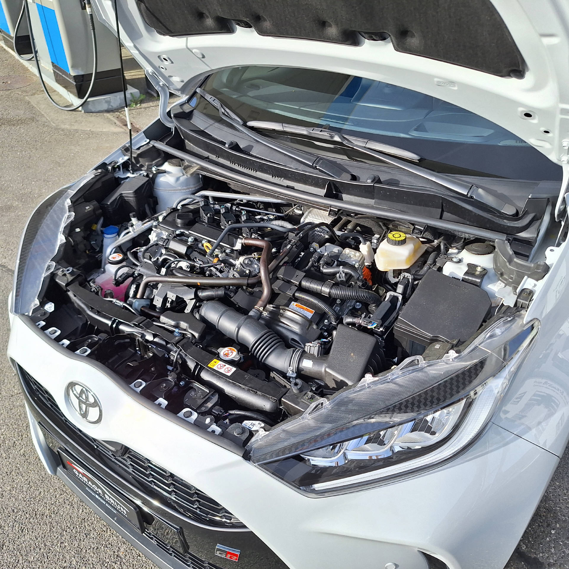 TOYOTA Yaris 1.5 VVT-i HSD GR Sport-image-5