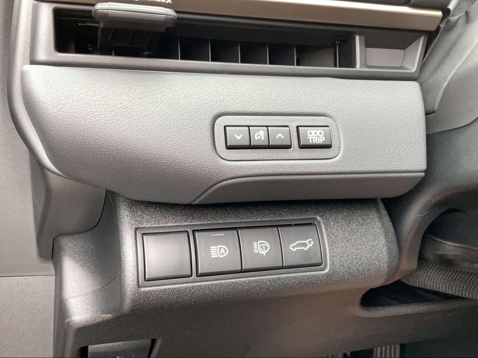 TOYOTA bZ4X Touring Premium AWD-image-12