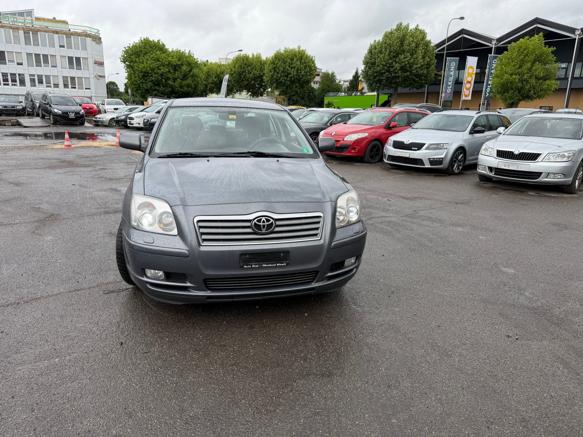 TOYOTA Avensis 2.0 D4 VVT-i Linea Sol Sedan