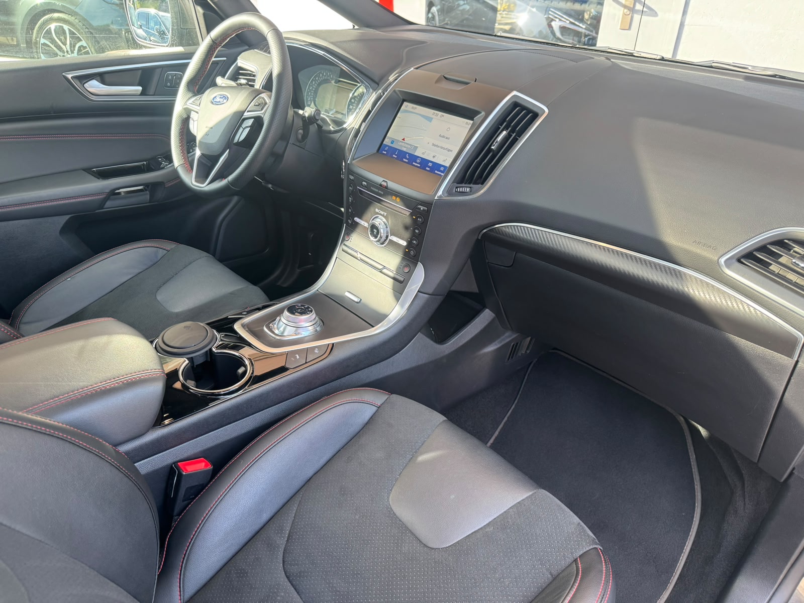 FORD S-Max 2.5 FHEV ST-Line 7 Pl-image-10