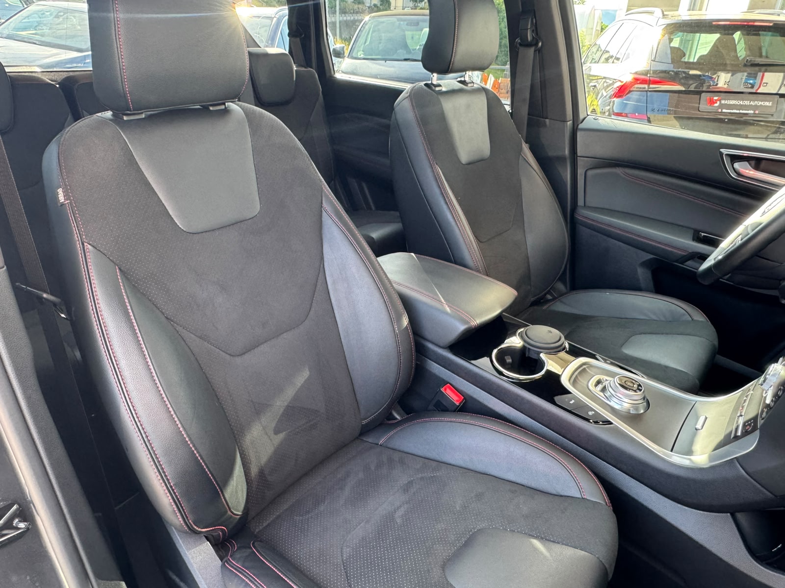 FORD S-Max 2.5 FHEV ST-Line 7 Pl-image-12