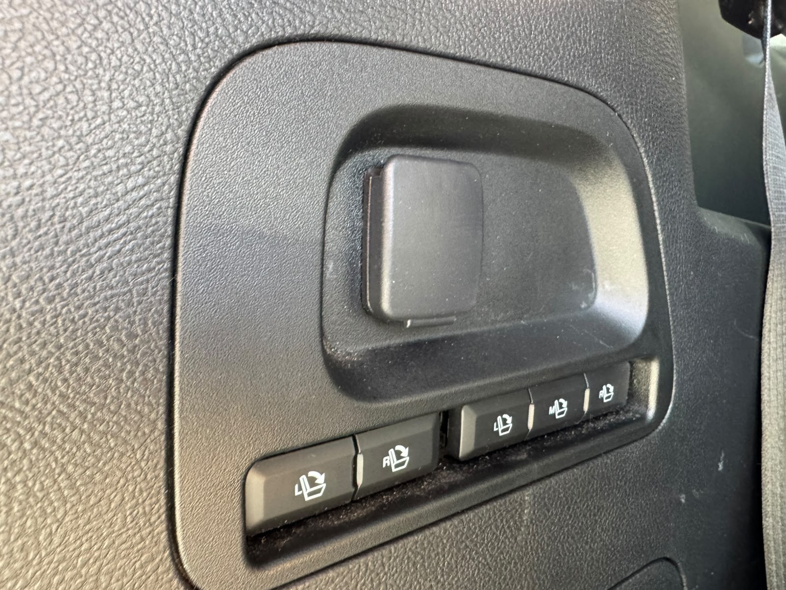 FORD S-Max 2.5 FHEV ST-Line 7 Pl-image-29