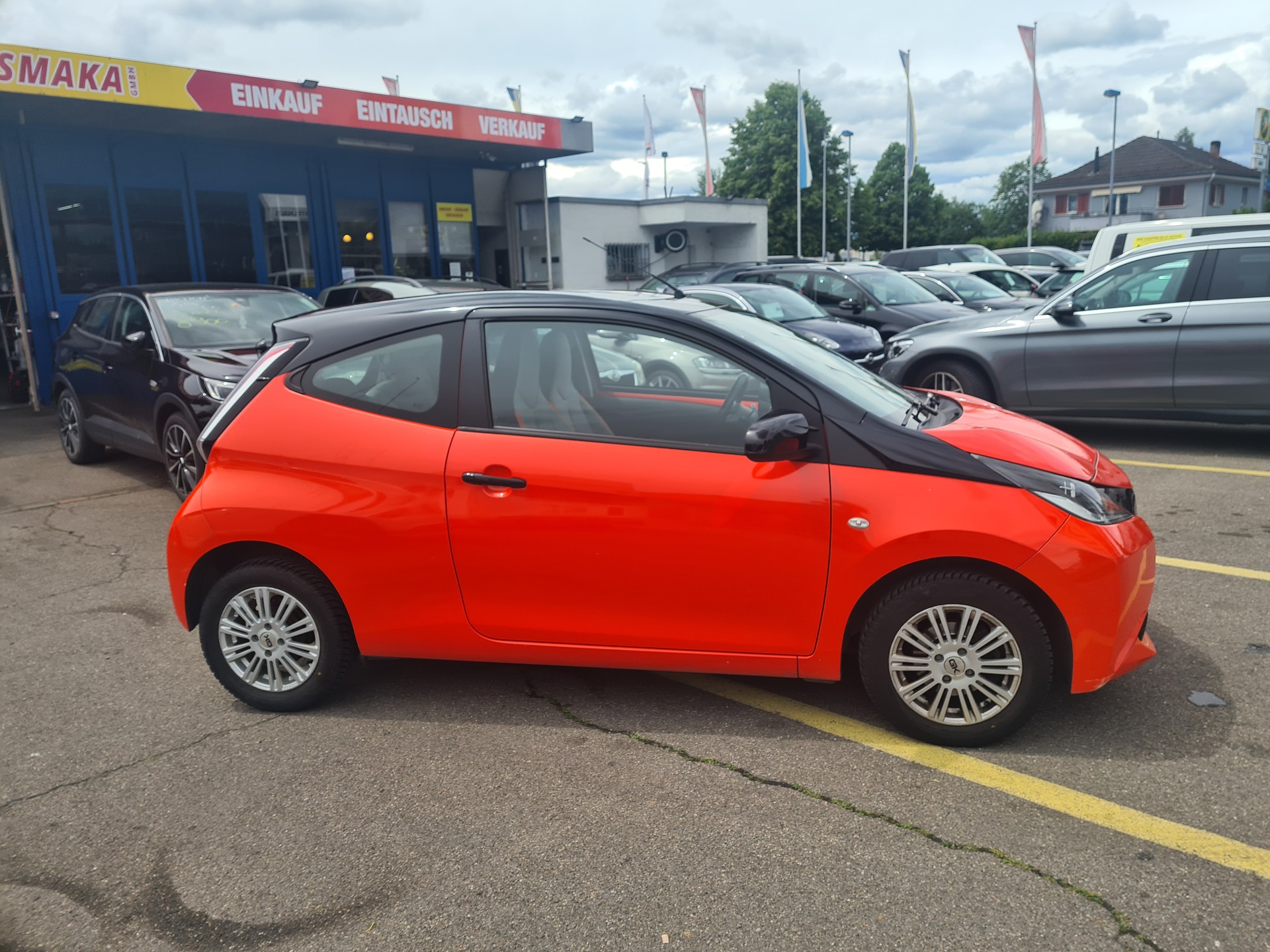 TOYOTA Aygo 1.0 VVT-i Terra-showroom-element-1