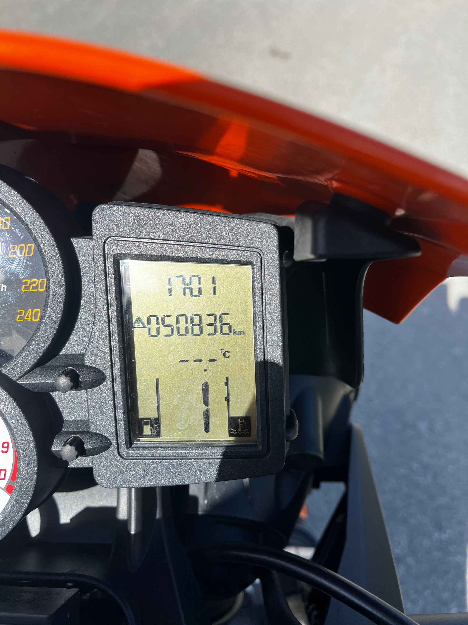 BMW F 800 R-image-1
