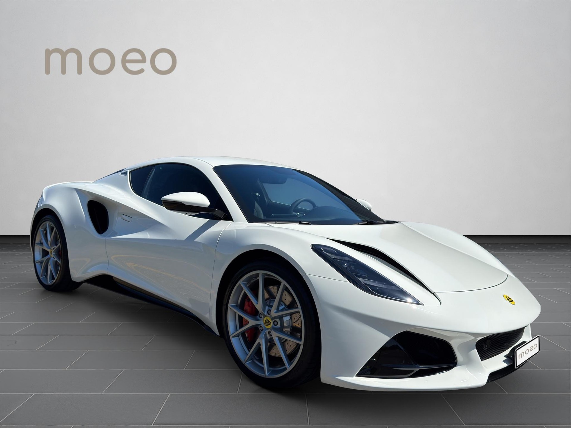 LOTUS Emira 2.0 I4 First Edition-image-18