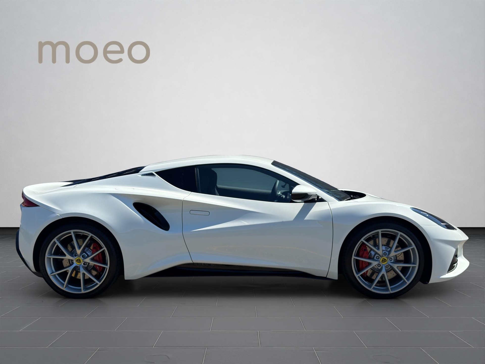 LOTUS Emira 2.0 I4 First Edition-image-17