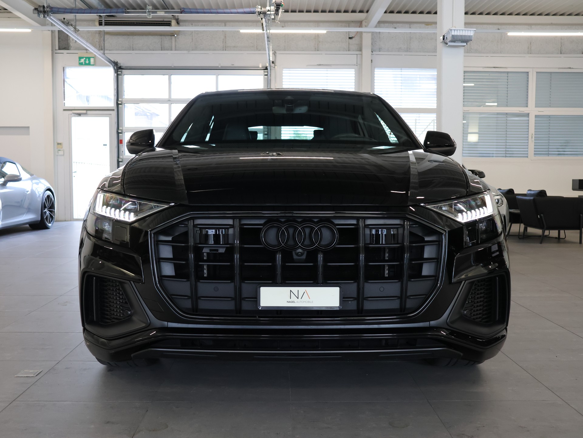 AUDI SQ8 TFSI quattro tiptronic *Premiumpaket* *Assistenzpaket plus* *Pano*-showroom-element-2