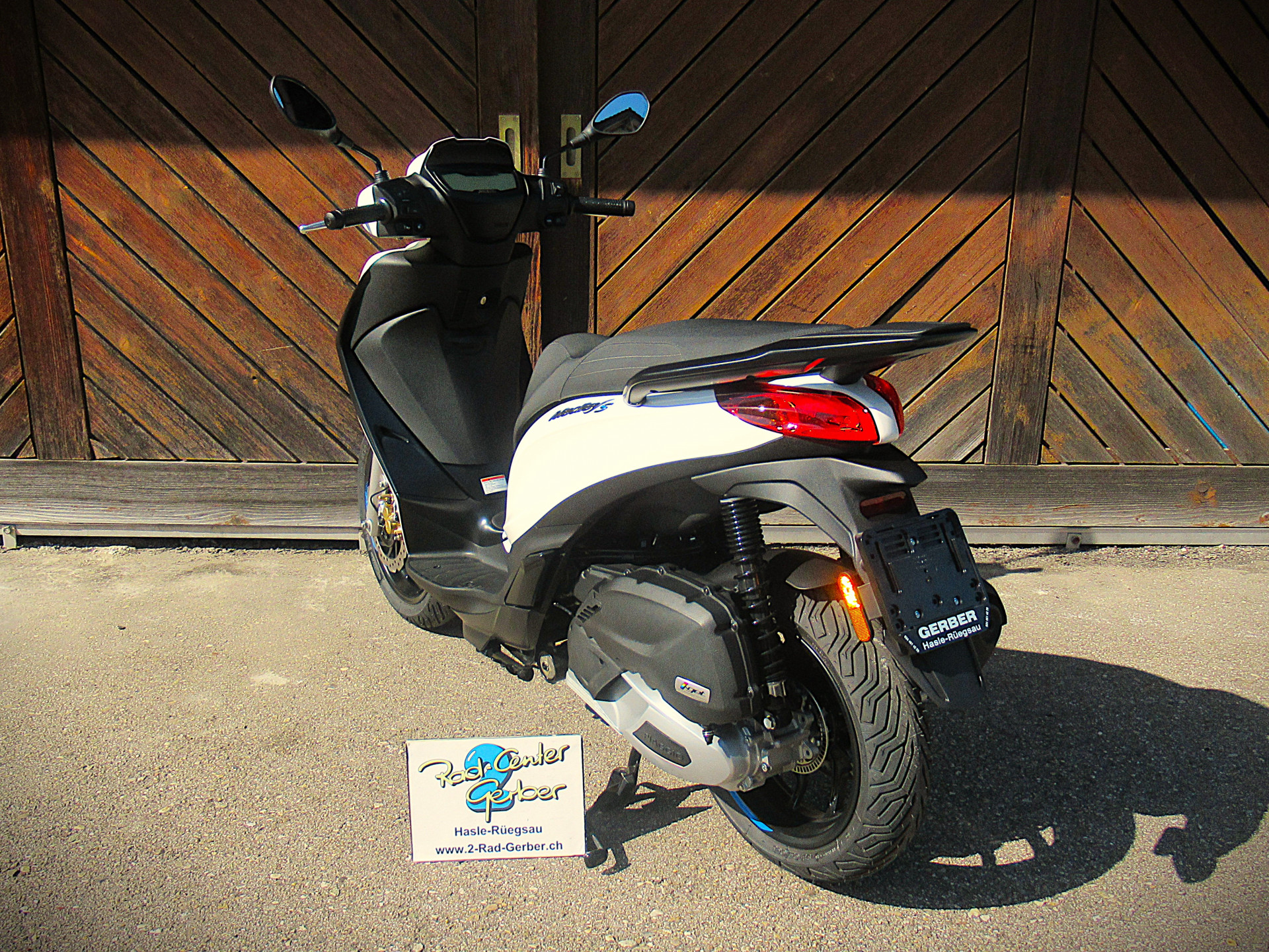 PIAGGIO Medley 125 Sport-image-7