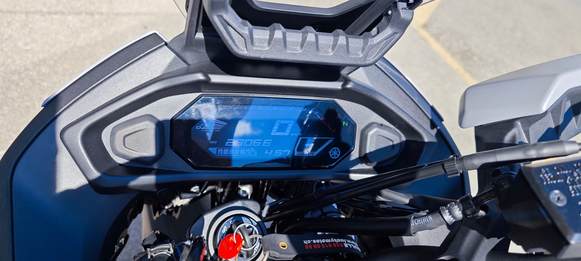 YAMAHA TRACER 7-image-4