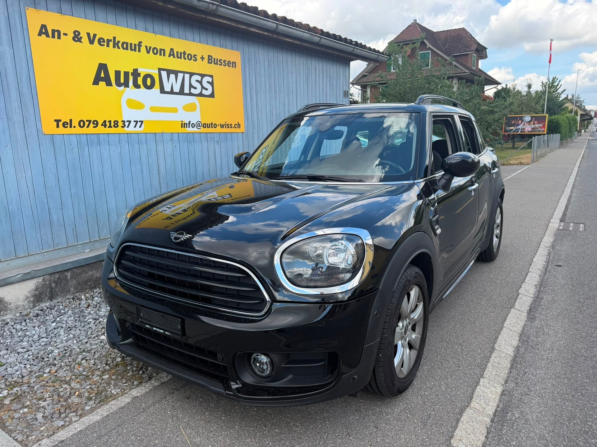 MINI Countryman One D FWD-showroom-element-2