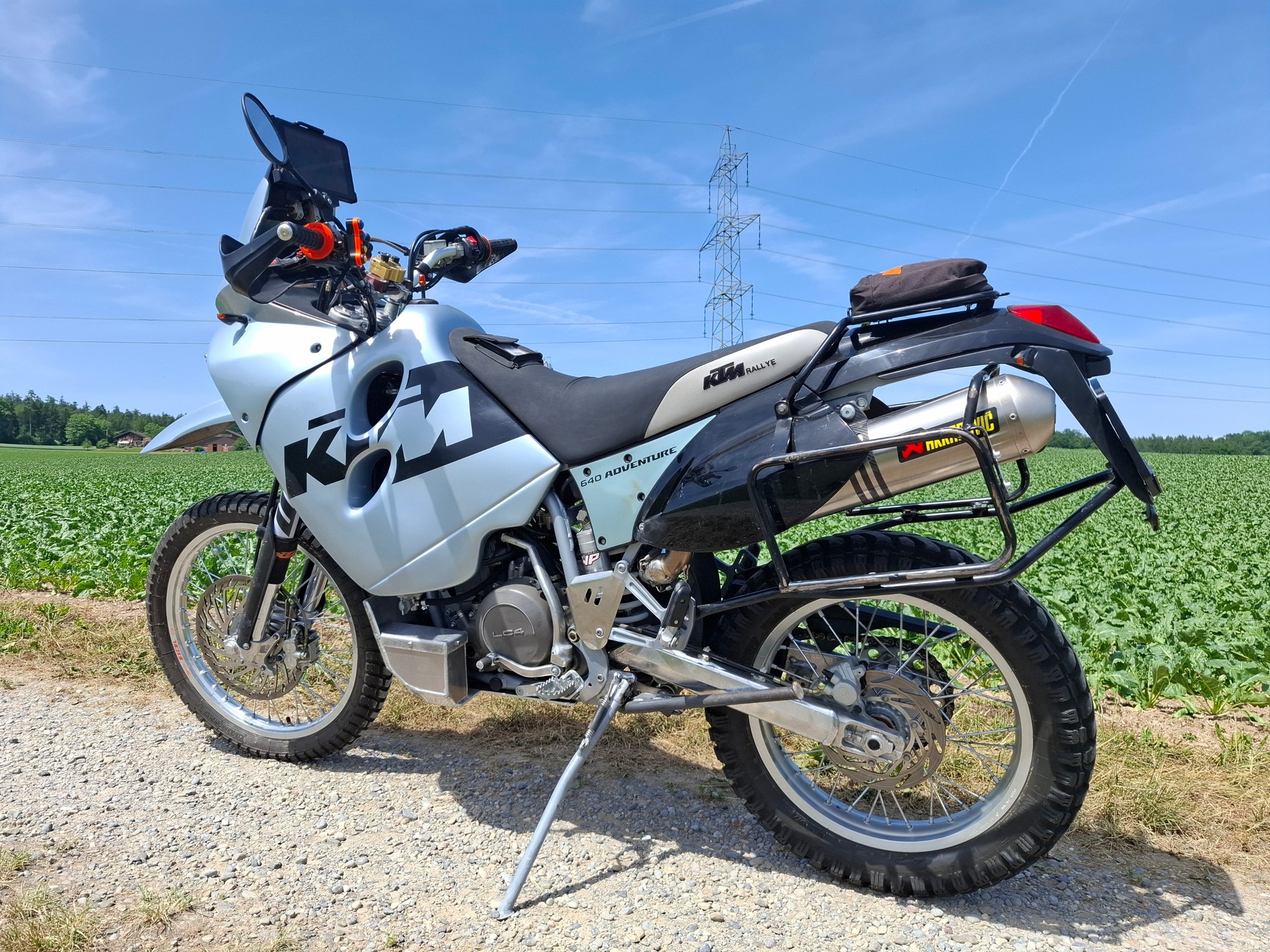 KTM 640 LC4-E Adventure R (25kW)-image-2