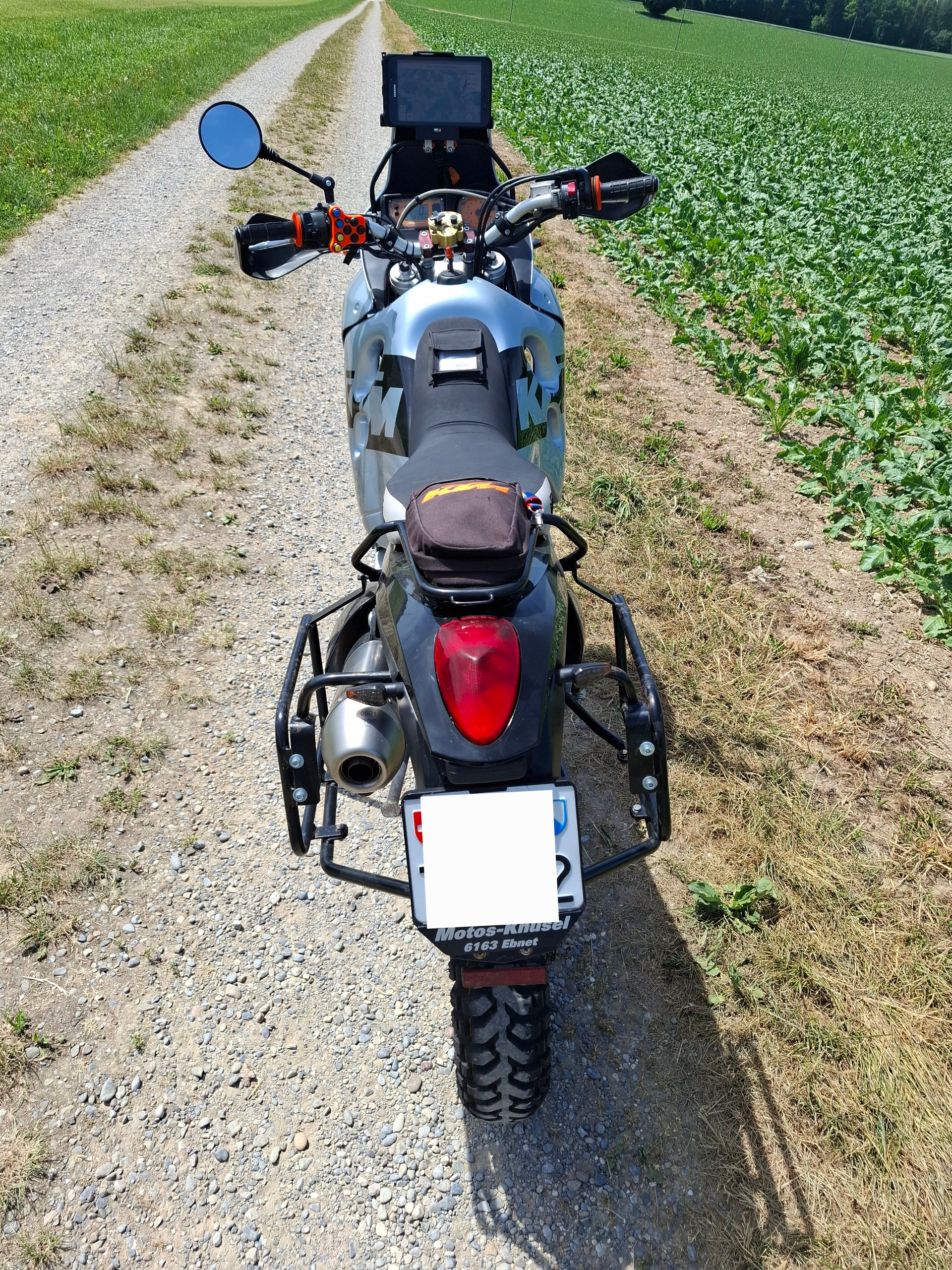 KTM 640 LC4-E Adventure R (25kW)-image-7