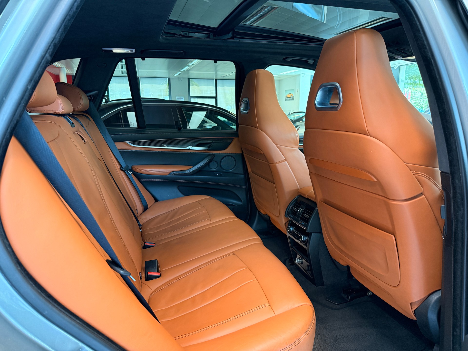 BMW X5 M-image-11