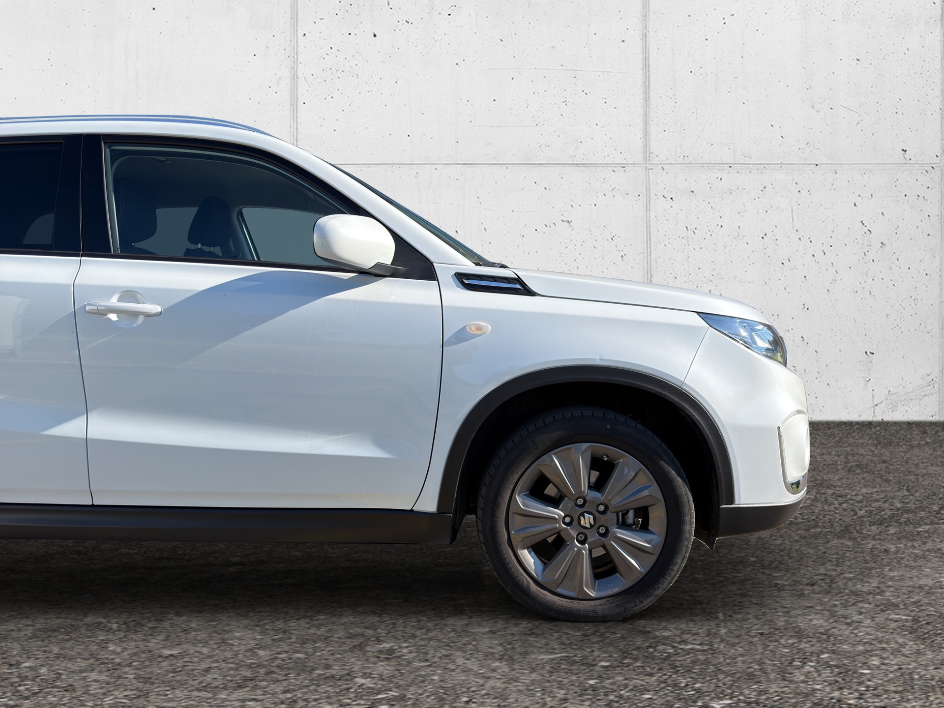 SUZUKI Vitara 1.4 Boosterjet Compact Top Hybrid-image-9