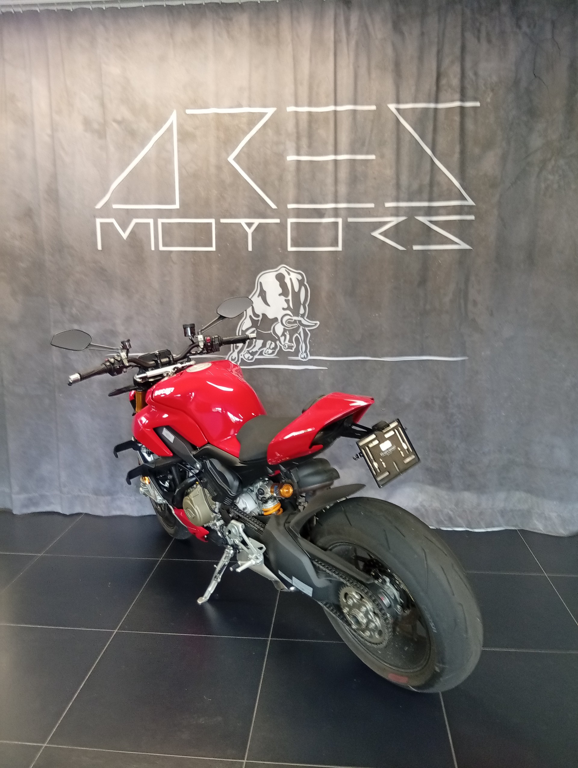 DUCATI Streetfighter V4 S-image-5