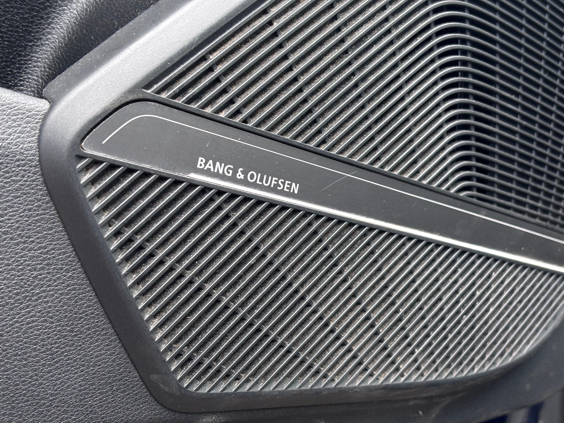 AUDI Q5 55 TFSI e PHEV S line quattro S-tronic-image-24
