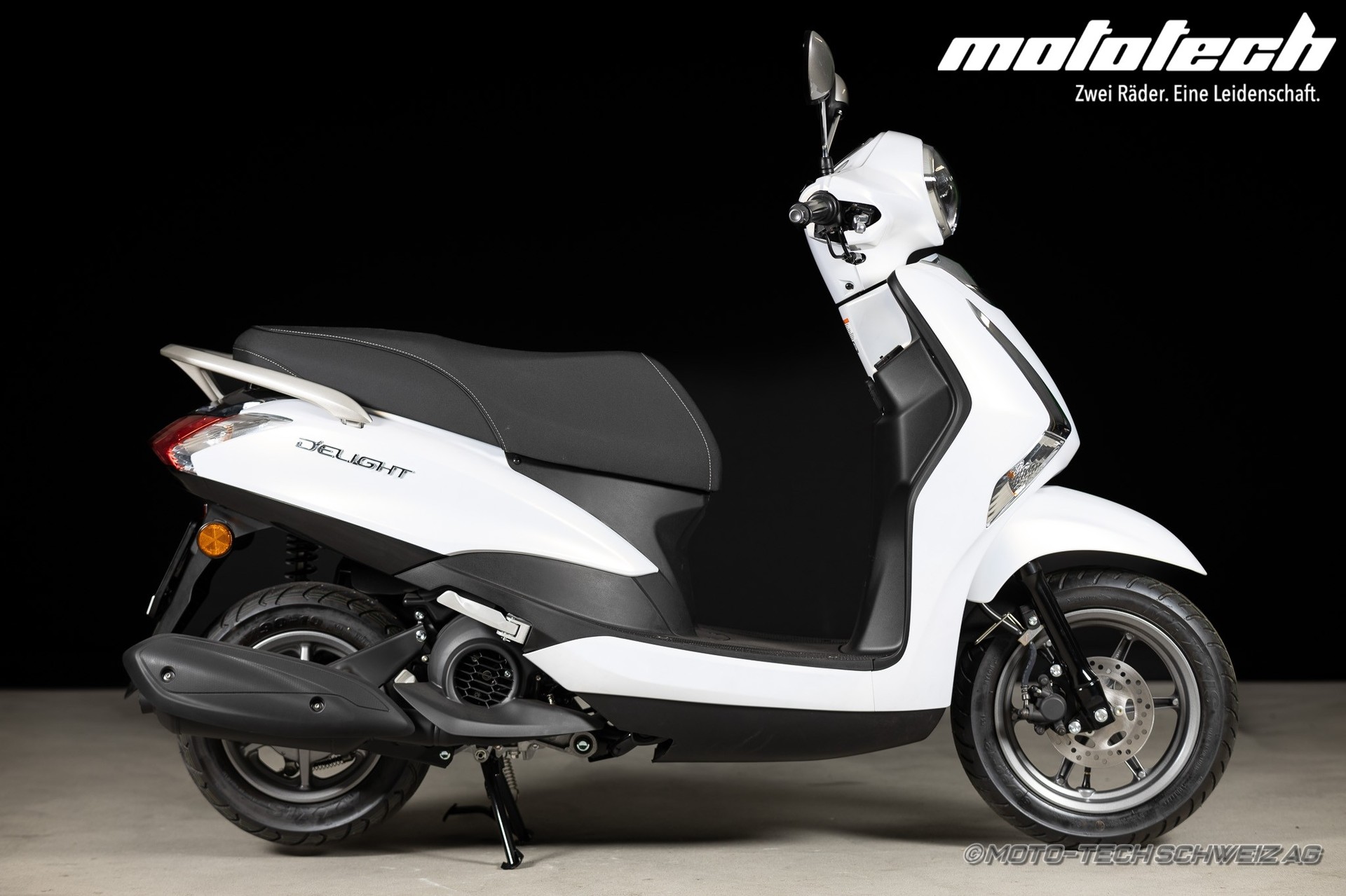 YAMAHA D'elight LTS 125-image-1