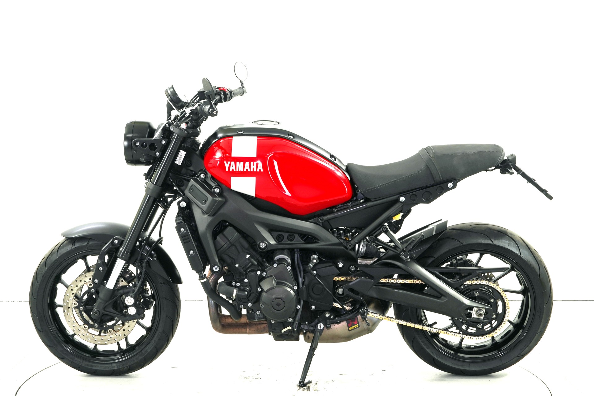 YAMAHA XSR 900-image-4