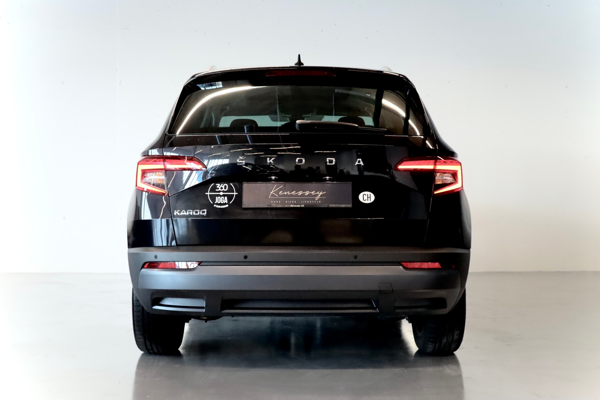 SKODA KAROQ 1.5 TSI ACT AMBITION DSG | CH-FZG | 150 PS | BENZIN | AUTOMAT | FRISCH AB MFK-showroom-element-2