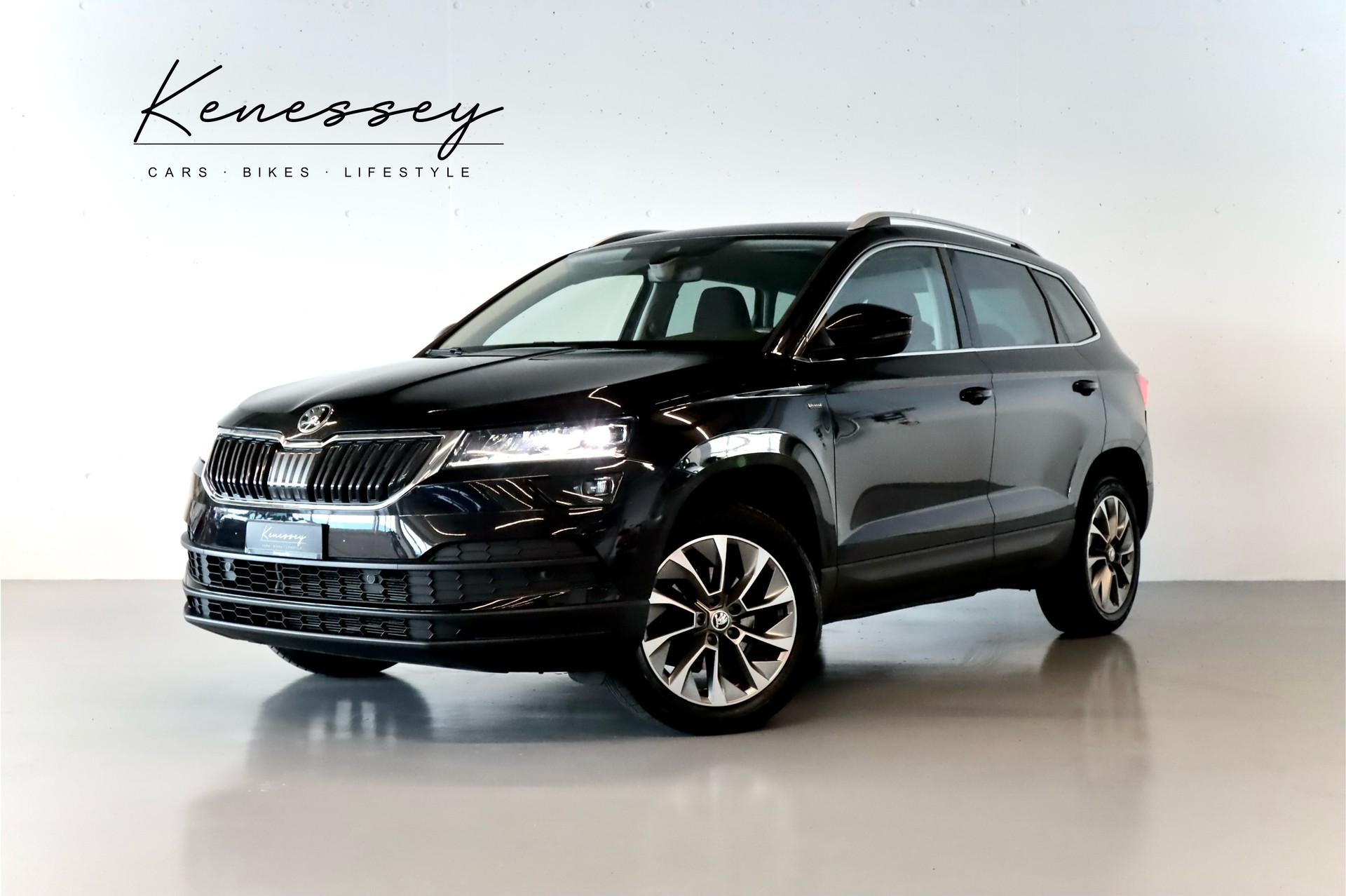 SKODA KAROQ 1.5 TSI ACT AMBITION DSG | CH-FZG | 150 PS | BENZIN | AUTOMAT | FRISCH AB MFK