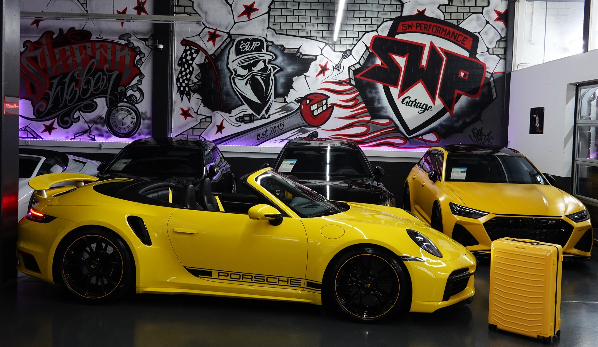 PORSCHE 911 TURBO S CABRIO PDK CH- FZ - RACING GELB - TECHART-image-18