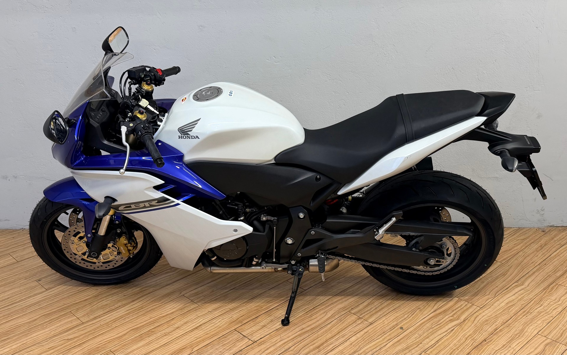 HONDA CBR 600 FA ABS-image-5