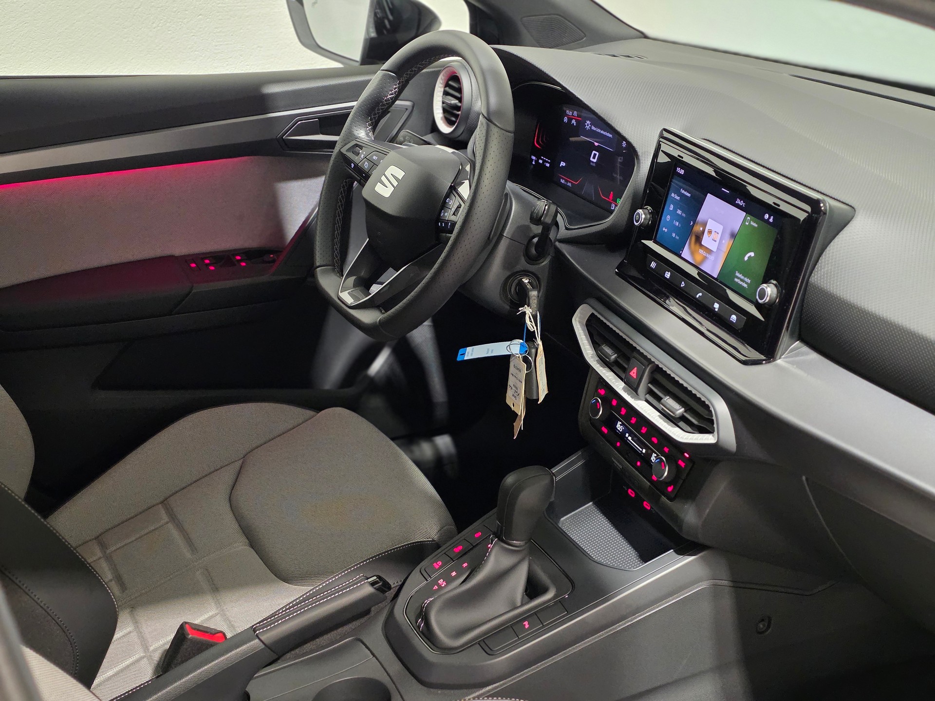 SEAT Ibiza 1.0 EcoTSI FR DSG-image-16