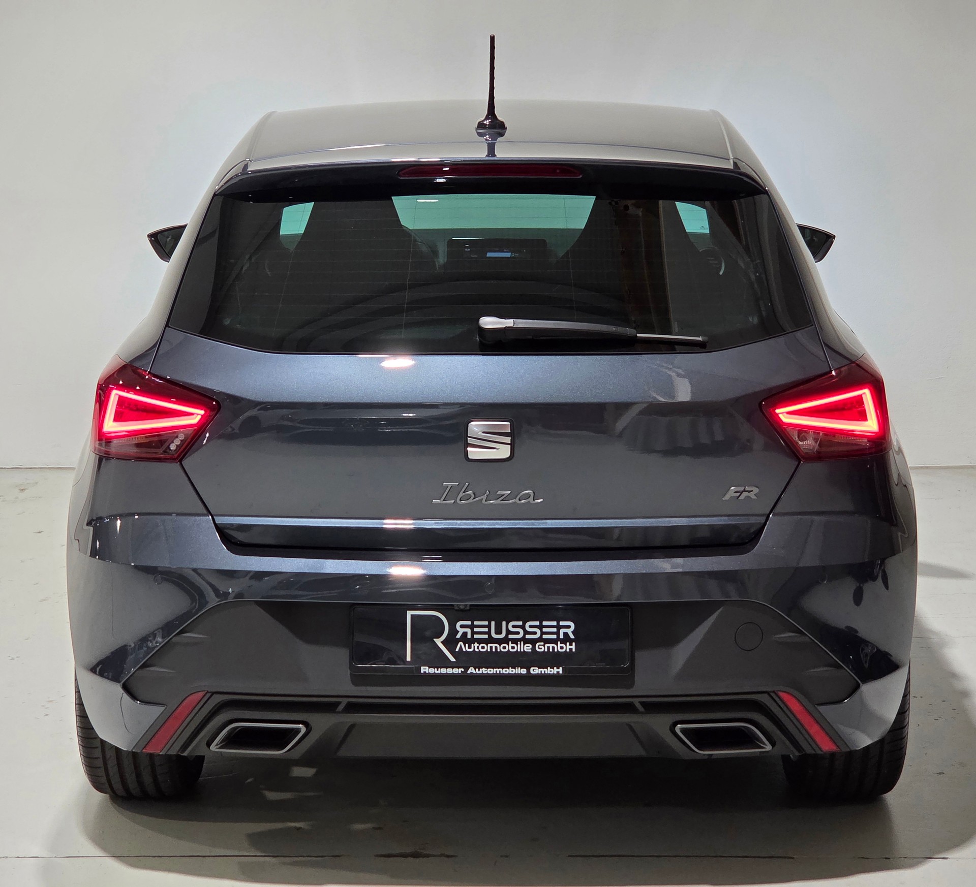 SEAT Ibiza 1.0 EcoTSI FR DSG-showroom-element-3