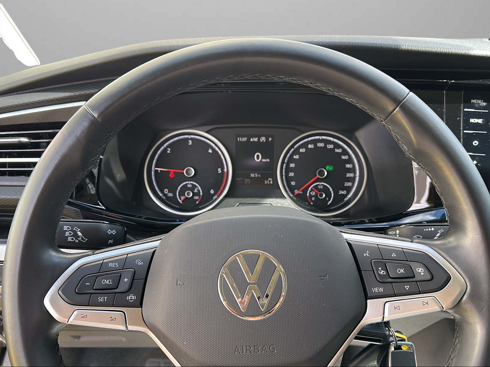 VW T6.1 California 2.0 TDI Ocean Liberty 4Motion DSG-image-13