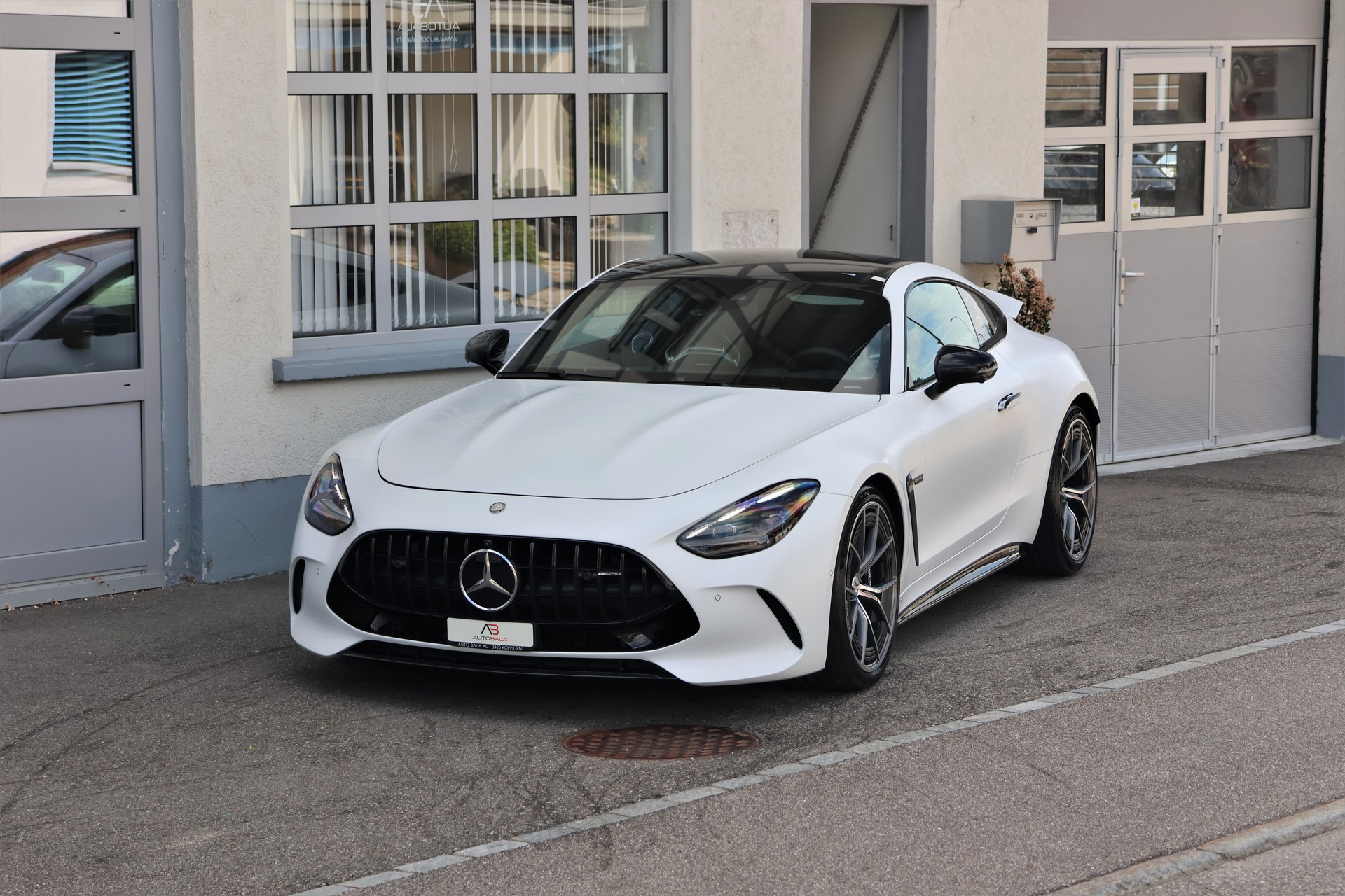 MERCEDES-BENZ AMG GT 63 4Matic+ Executive Edition (CH) *Magno White*