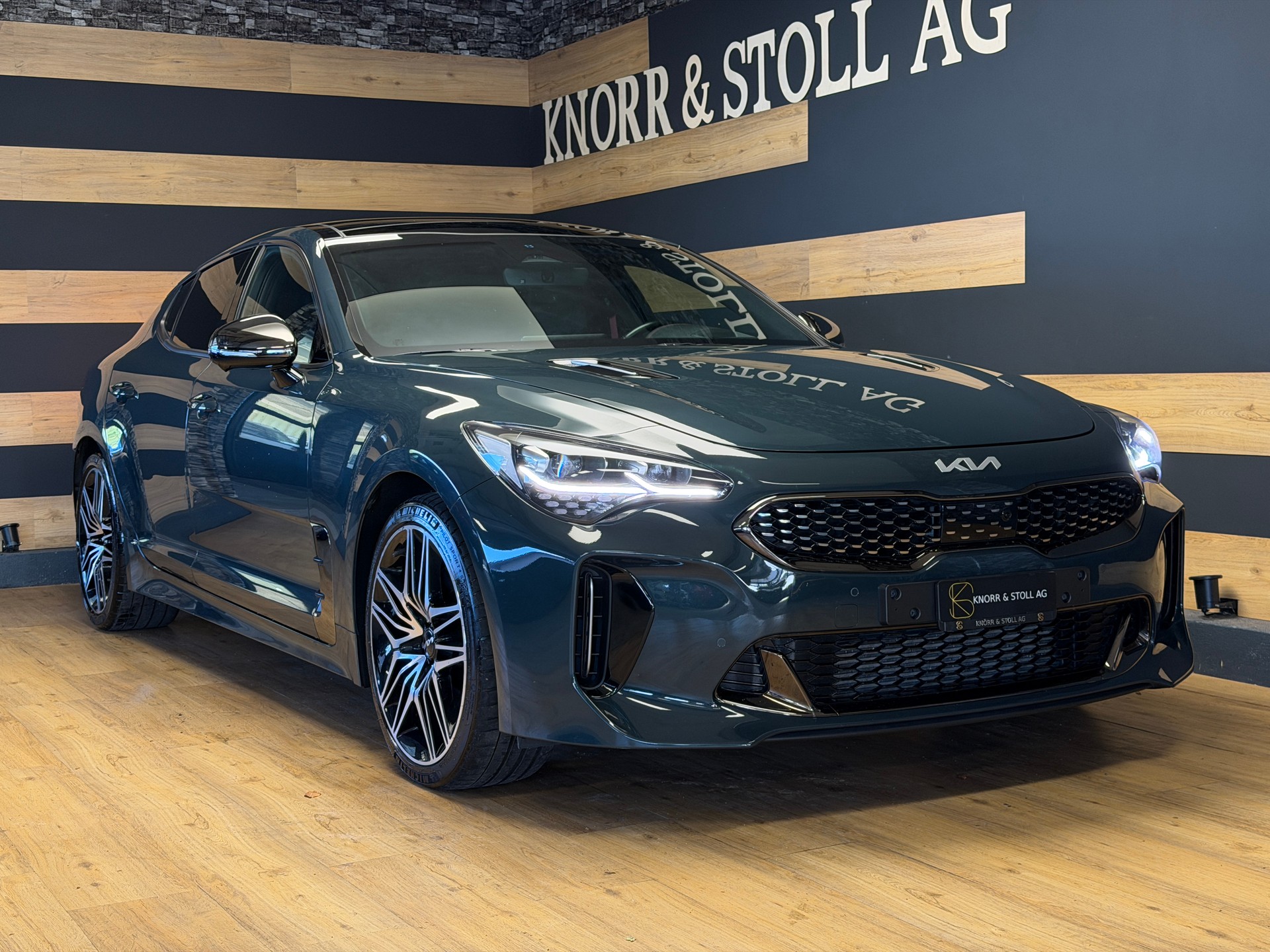 KIA Stinger 3.3 T-GDi GT Automat AWD