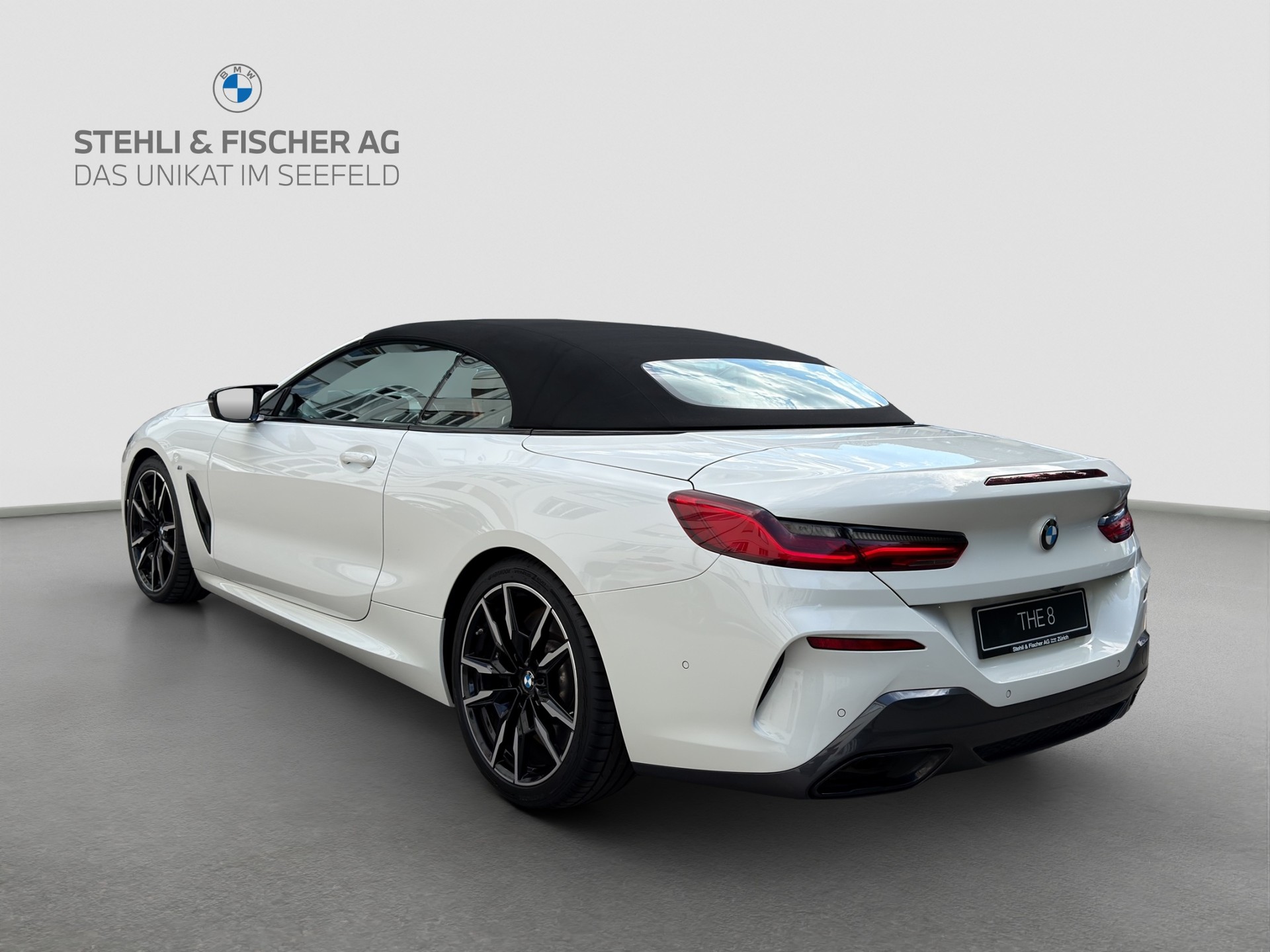 BMW M850i xDrive Steptronic-showroom-element-3
