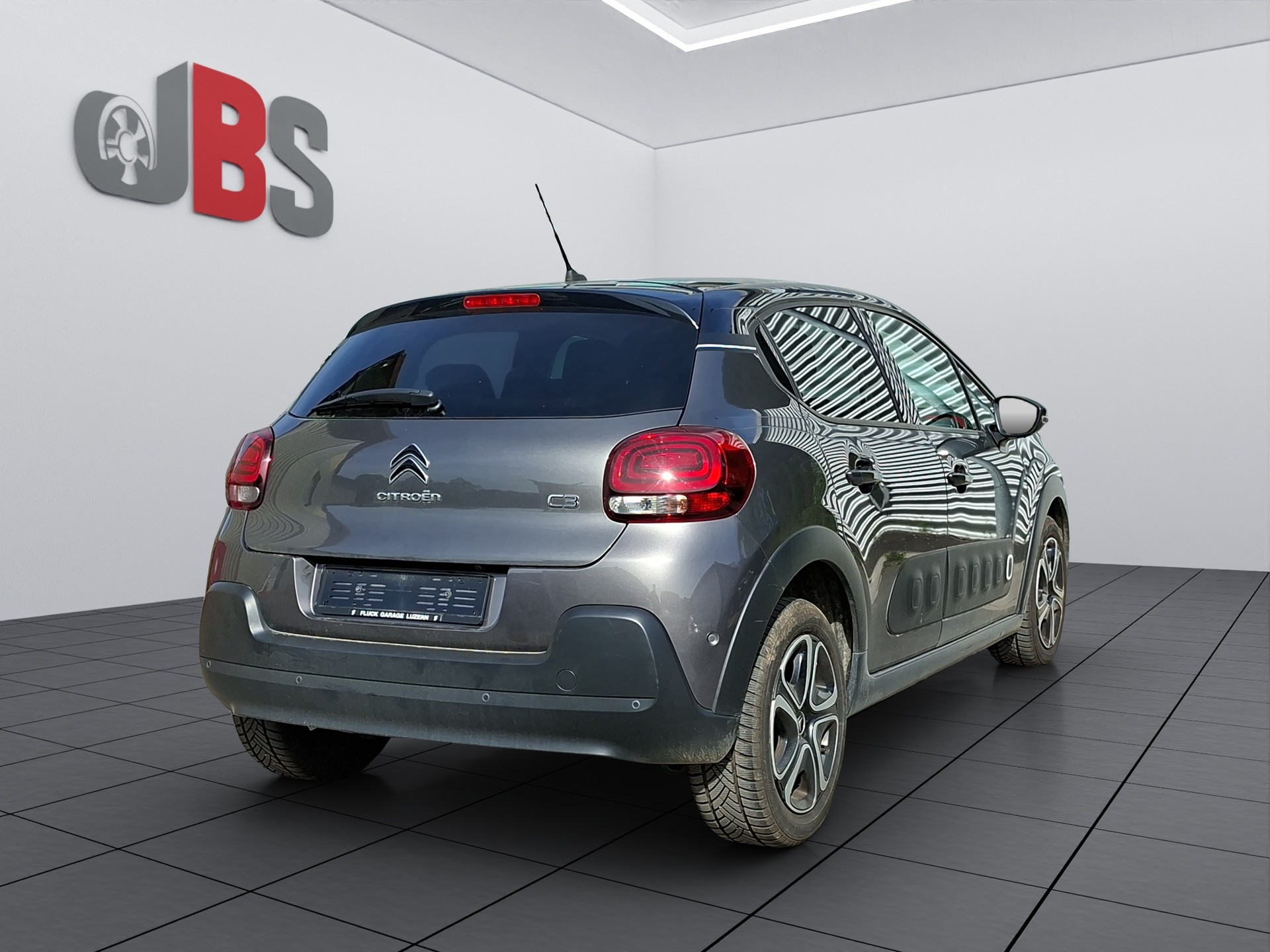 CITROEN C3 Aircross 1.5 BlueHD Shine EAT-showroom-element-3