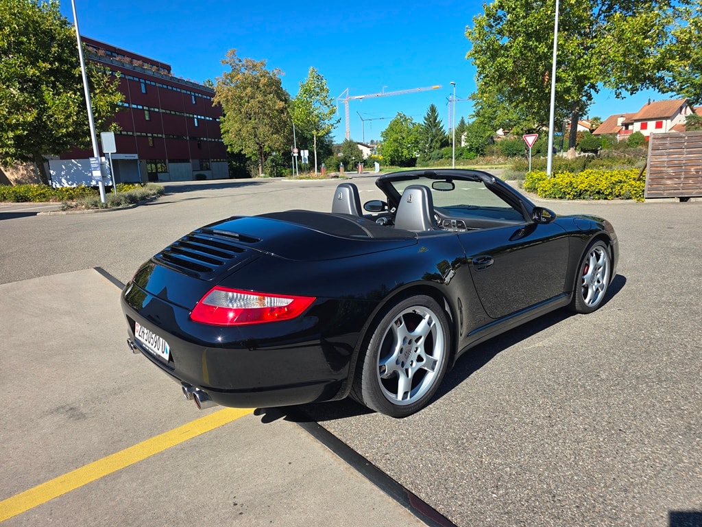 PORSCHE 911 Cabriolet 3.8 Carrera 4S-image-14