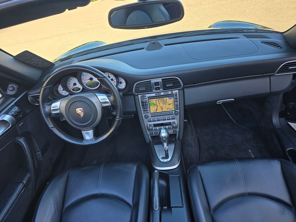 PORSCHE 911 Cabriolet 3.8 Carrera 4S-image-20