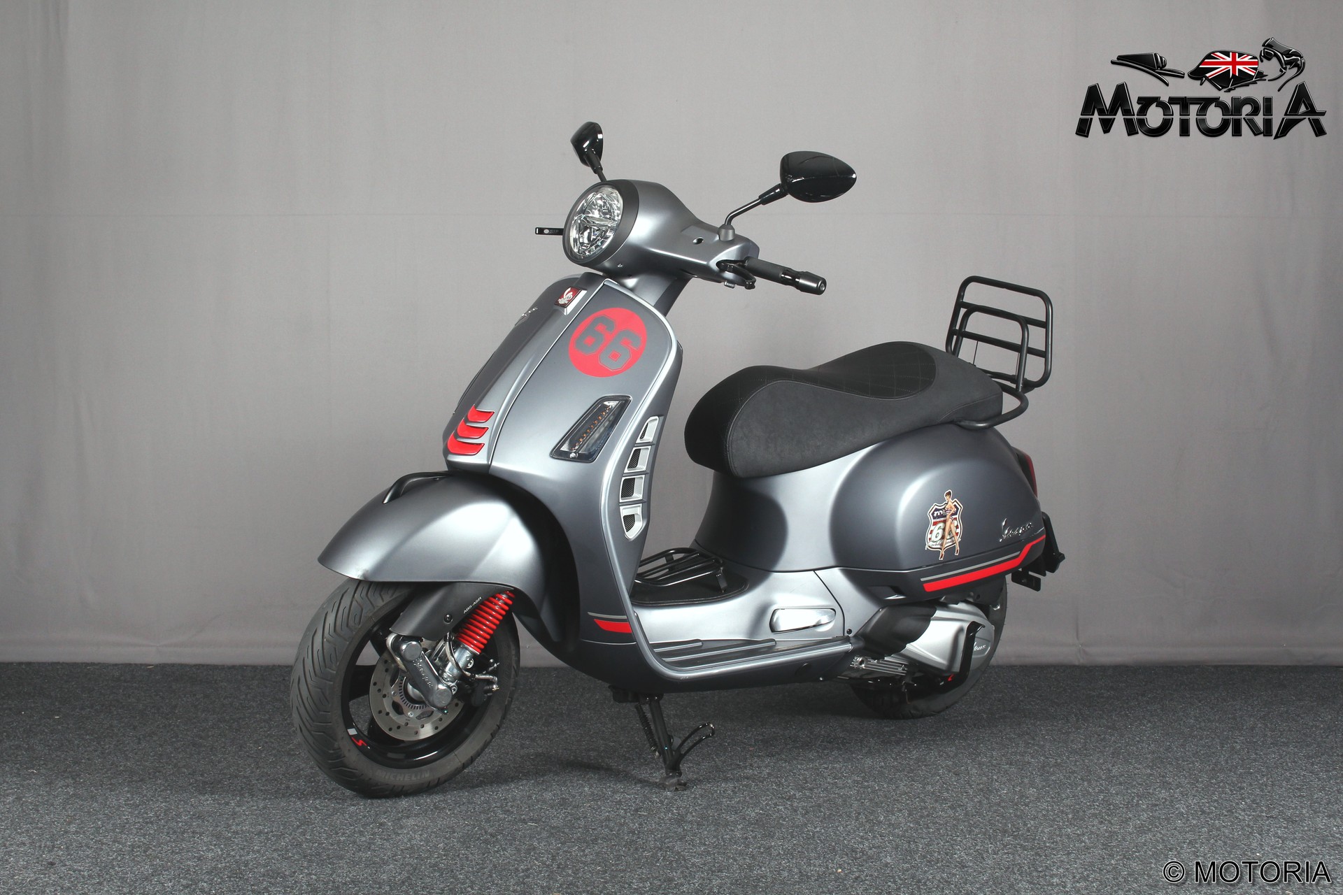 PIAGGIO Vespa GTS 300 Super ABS-image-6