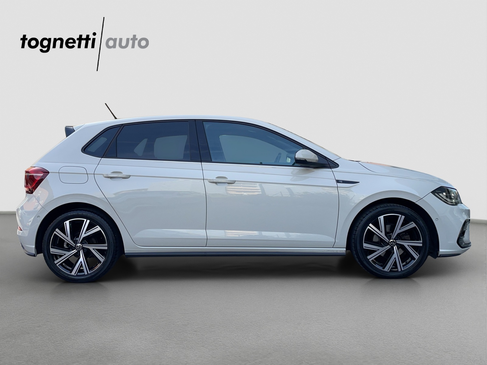 VW Polo 1.0 TSI R-Line DSG-showroom-element-2